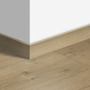 Plinthe standard – QSSK01856 – Chêne tendre moyen