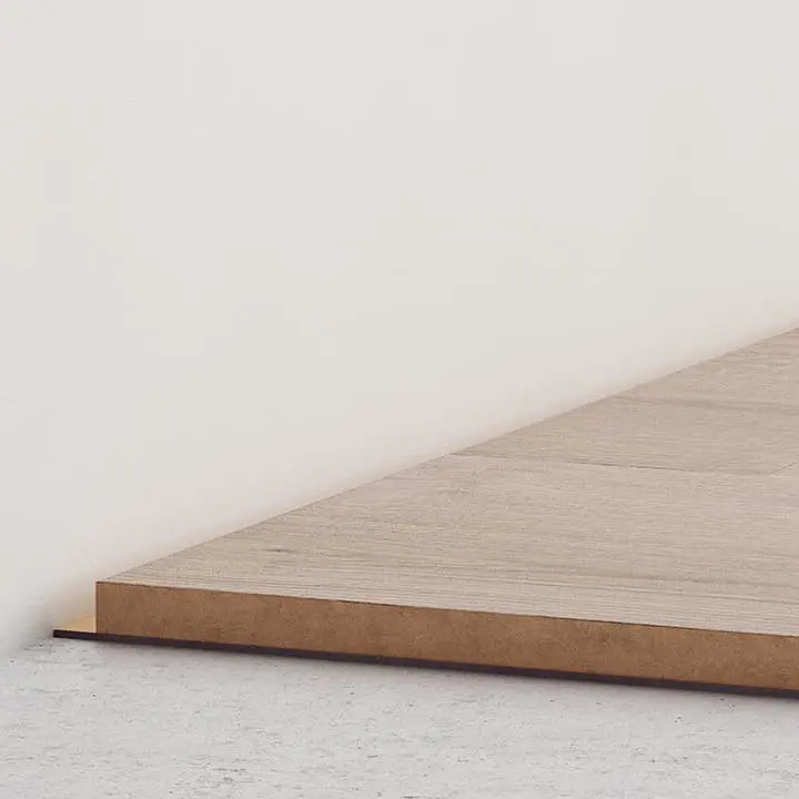 Finition d'un sol stratifié Quick-Step